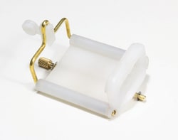 United Scientific Supplies Hall's Carriage Universal Smartphone Adapter